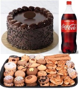 Lezzetli Üçlü Paket Çikolatalı Pasta Kuru Pasta ve Soğuk Kola